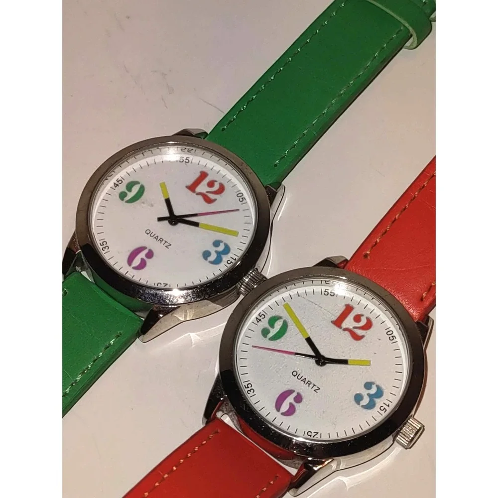 2 Avon Watches His + Hers Green Pink Quartz Movement Analog ACT Japan NEW NO BOX
